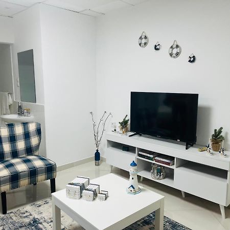 Techas City Center Luxurious Suites & Rooms برايا المظهر الخارجي الصورة